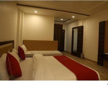 Hotel Shri Vardhan Ujjain Luaran gambar