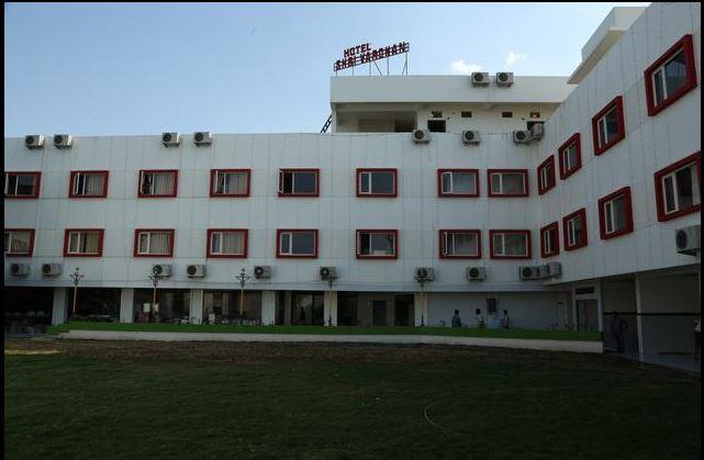 Hotel Shri Vardhan Ujjain Luaran gambar